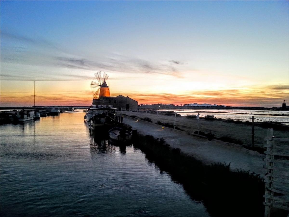 B&B Maryjose Trapani Bagian luar foto